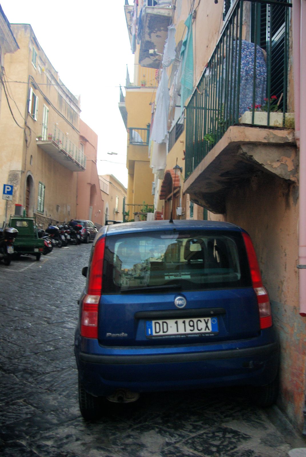 Procida-parking