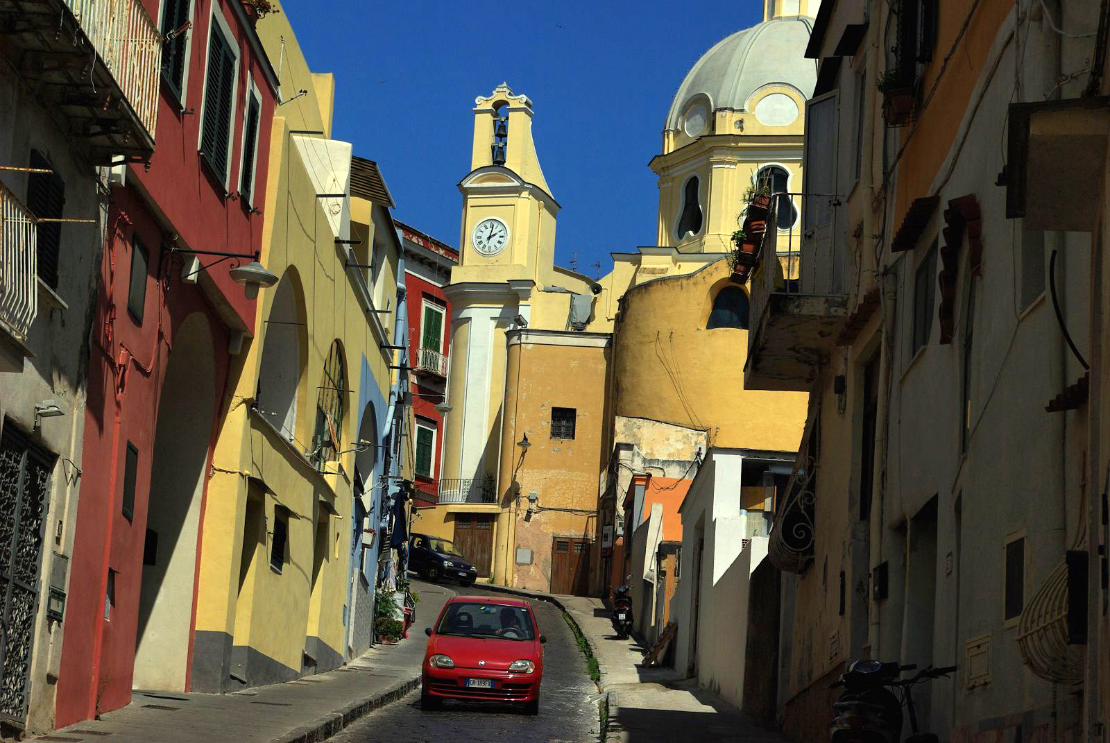 Procida-road